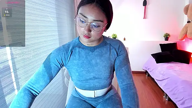 Snapshot of Katharina_Lopez chatting on March 2025 10:05:02 PM Katharina Lopez online show from March 2025 10:05:02 PM