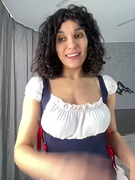 CurlySue  online show from February 2025 09:54:01 AM