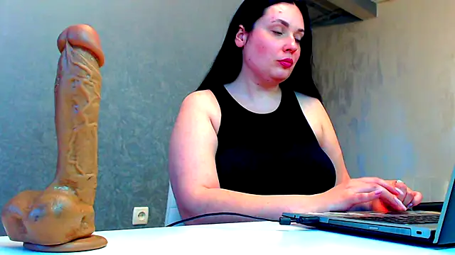 Snapshot of WorshipLilit chatting on March 2025 03:27:02 PM WorshipLilit online show from March 2025 03:27:02 PM
