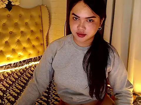 sweet prettygirl online show from October 2025 05:53:01 PM