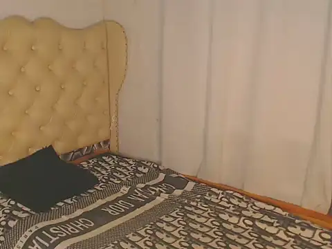 sweet prettygirl online show from December 2025 01:00:02 AM