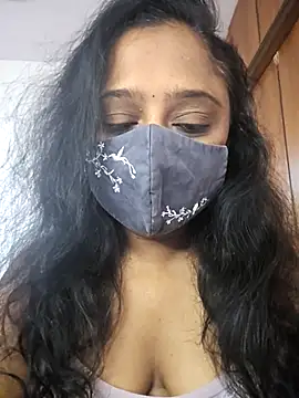 sexynayan23 online show from November 2025 04:46:01 AM