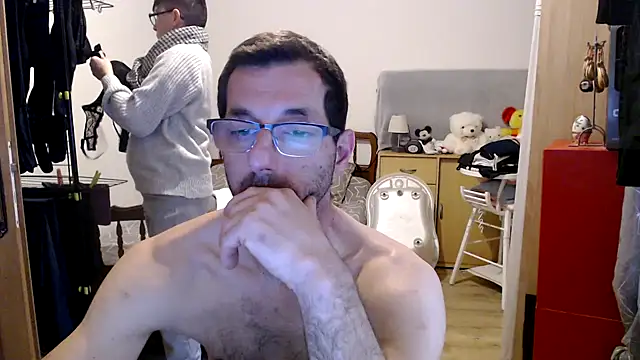 Snapshot of steph19x5 chatting on December 2024 11:29:02 AM steph19x5 online show from December 2024 11:29:02 AM