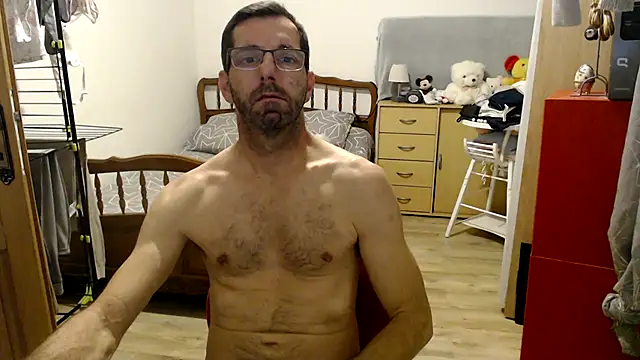 Snapshot of steph19x5 chatting on December 2024 05:40:02 AM steph19x5 online show from December 2024 05:40:02 AM