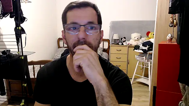 Snapshot of steph19x5 chatting on December 2024 05:52:02 AM steph19x5 online show from December 2024 05:52:02 AM