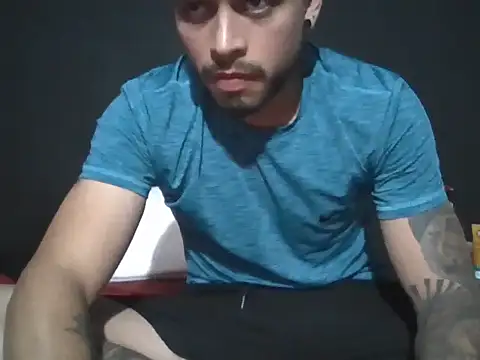 Snapshot of jfpc1999 chatting on October 2025 09:27:02 PM jfpc1999 online show from October 2025 09:27:02 PM