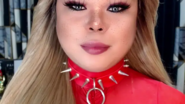 Snapshot of Mistress_DOMnicaaxx chatting on October 2025 12:17:02 AM Mistress DOMnicaaxx online show from October 2025 12:17:02 AM