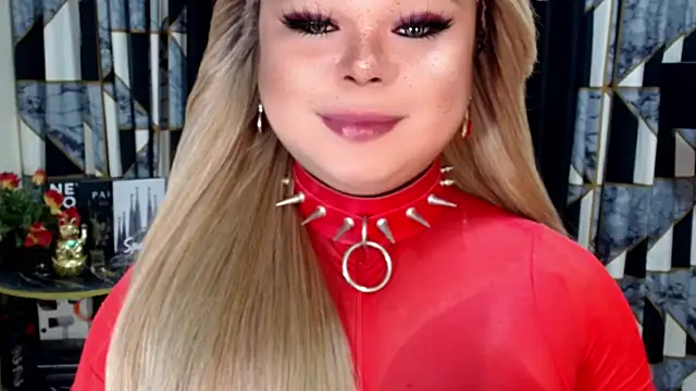 Snapshot of Mistress_DOMnicaaxx chatting on October 2025 12:51:01 AM Mistress DOMnicaaxx online show from October 2025 12:51:01 AM