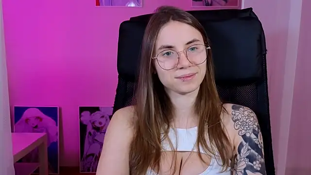  AnnaStark  online show from December 2024 08:57:02 PM