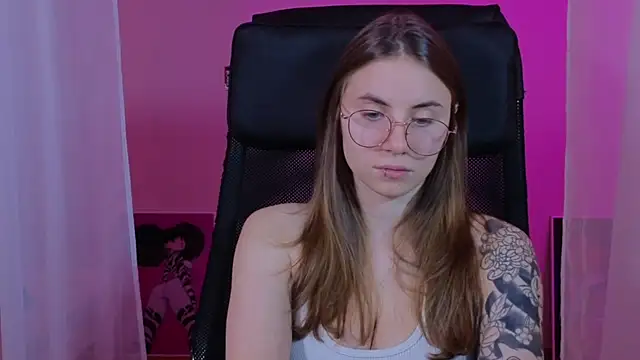  AnnaStark  online show from December 2024 08:34:01 PM