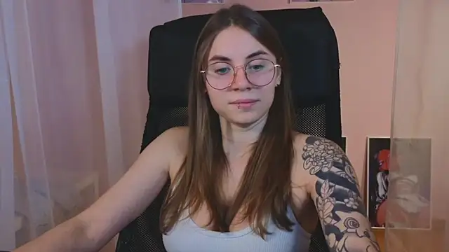  AnnaStark  online show from December 2024 11:47:02 PM