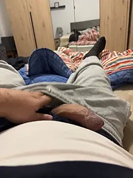 Snapshot of alex21017 chatting on January 2025 09:07:01 PM alex21017 online show from January 2025 09:07:01 PM