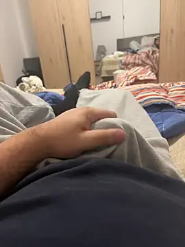 Snapshot of alex21017 chatting on February 2025 10:55:01 PM alex21017 online show from February 2025 10:55:01 PM