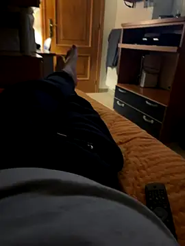 Snapshot of alex21017 chatting on October 2025 08:52:01 PM alex21017 online show from October 2025 08:52:01 PM