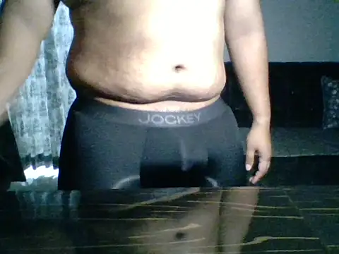 Wildguycums online show from November 2025 04:42:01 PM