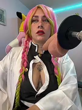 Snapshot of Luna_Paris_ chatting on October 2025 03:02:01 PM Luna Paris online show from October 2025 03:02:01 PM