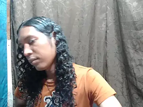 Snapshot of shairaStarr chatting on October 2025 02:51:02 AM shairaStarr online show from October 2025 02:51:02 AM