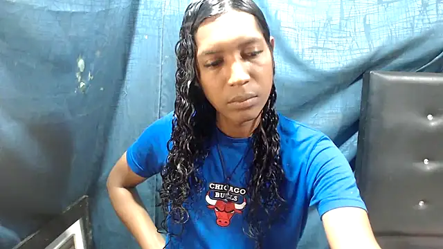 Snapshot of shairaStarr chatting on October 2025 02:04:02 PM shairaStarr online show from October 2025 02:04:02 PM