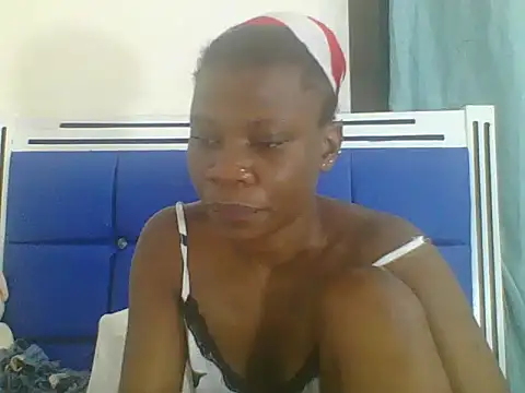 Snapshot of Sweetbaby004 chatting on September 2025 06:08:02 PM Sweetbaby004 online show from September 2025 06:08:02 PM