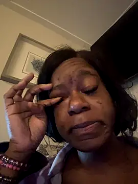 Snapshot of Tikalalin chatting on September 2025 12:54:02 PM Tikalalin online show from September 2025 12:54:02 PM