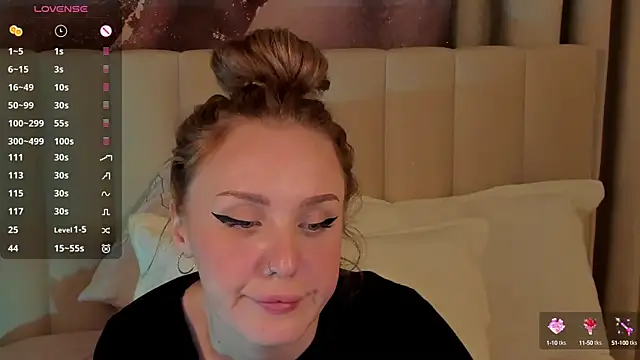 LianaFord online show from January 2025 01:50:01 AM