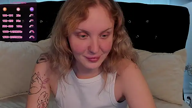 Snapshot of LianaFord chatting on January 2025 12:28:01 AM LianaFord online show from January 2025 12:28:01 AM