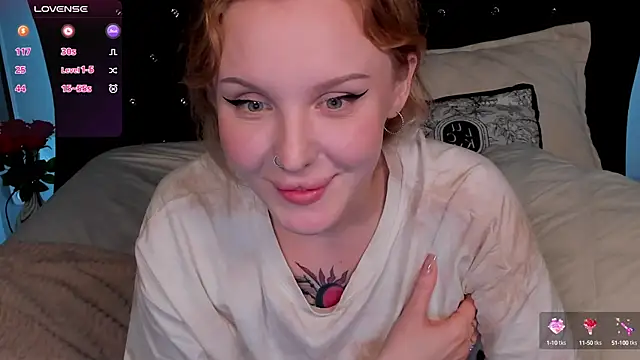 Snapshot of LianaFord chatting on February 2025 10:50:02 PM LianaFord online show from February 2025 10:50:02 PM