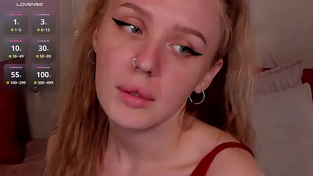 LianaFord online show from March 2025 01:31:01 AM