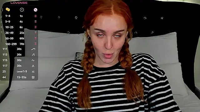 Snapshot of LianaFord chatting on November 2025 07:25:01 PM LianaFord online show from November 2025 07:25:01 PM