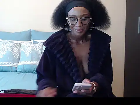 yummycherryxx online show from November 2025 07:31:02 AM