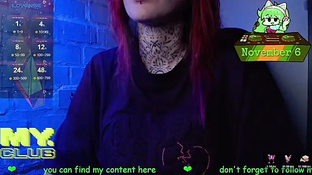 Snapshot of Witch_Emma chatting on November 2025 08:10:01 PM Witch Emma online show from November 2025 08:10:01 PM