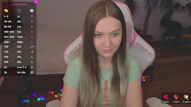 CyrilaPuff online show from December 2024 06:25:02 AM