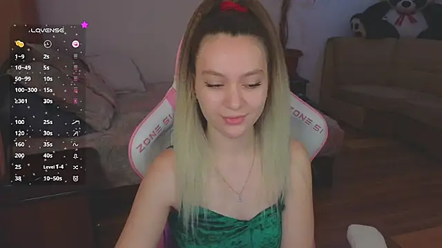 CyrilaPuff online show from January 2025 03:17:01 AM