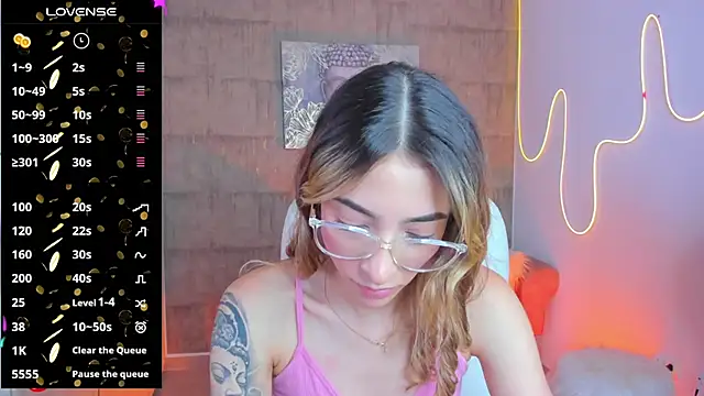 barbie scoth  online show from January 2025 08:00:02 PM