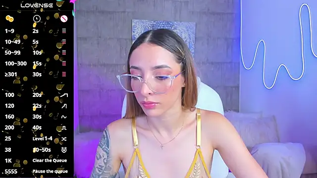 barbie scoth  online show from March 2025 08:32:02 PM