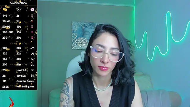 barbie scoth  online show from October 2025 03:17:01 AM