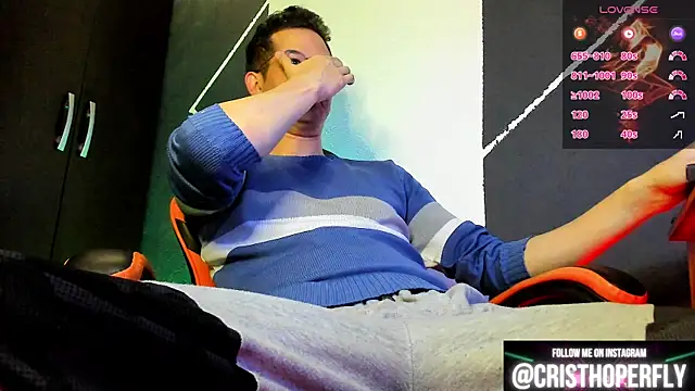 Snapshot of Cris_myster chatting on September 2025 12:54:01 PM Cris myster online show from September 2025 12:54:01 PM