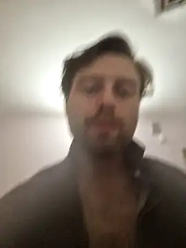 Snapshot of HouseOfCums chatting on November 2025 11:16:02 PM HouseOfCums online show from November 2025 11:16:02 PM