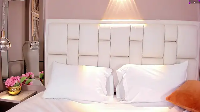  BunnyNaugthy online show from February 2025 06:17:01 PM