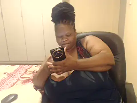 sweetnoziexx online show from January 2025 04:45:01 PM