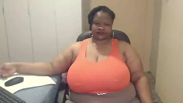 sweetnoziexx online show from September 2025 05:31:01 AM