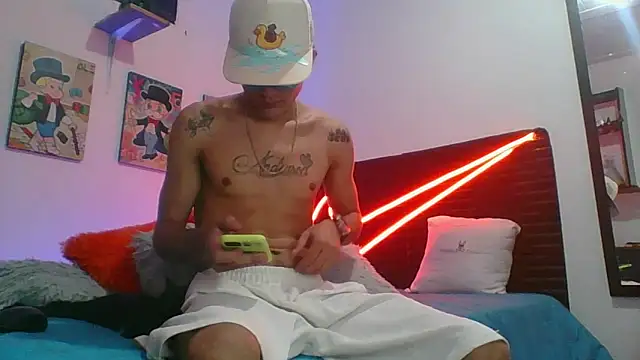 andersonZ998 online show from October 2025 08:09:02 PM