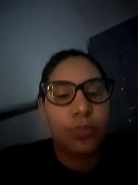 DanielleEvans  online show from February 2025 11:01:02 AM