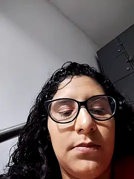 DanielleEvans  online show from February 2025 11:21:02 AM