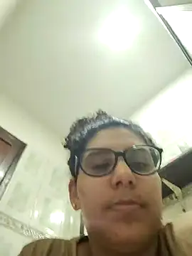 DanielleEvans  online show from March 2025 03:27:01 PM