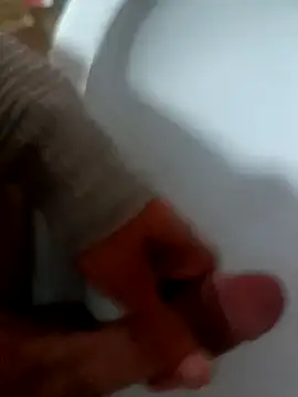 Snapshot of RareDick94 chatting on November 2025 08:21:01 PM RareDick94 online show from November 2025 08:21:01 PM