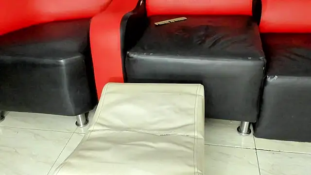 fuckand lick online show from February 2025 11:15:01 PM