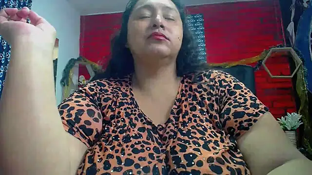 TistMature online show from December 2024 01:39:02 PM
