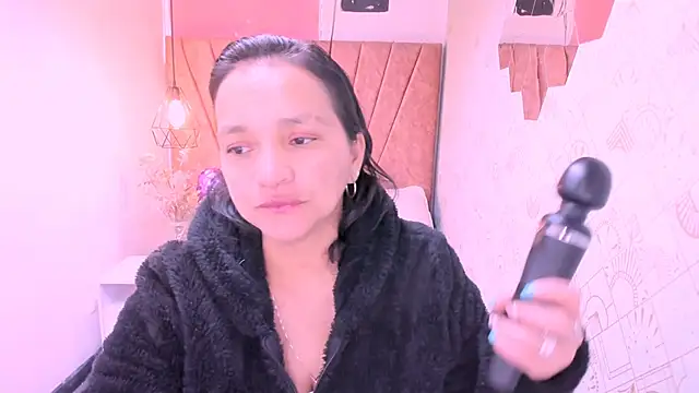 MarilynMiilf  online show from September 2025 07:50:02 PM