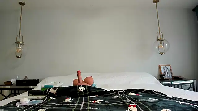 MerceyMercedeez online show from January 2025 03:04:01 PM